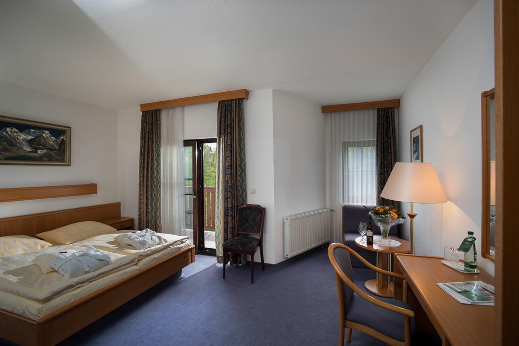 Hotel Vogtland Bad Elster Ngoại thất bức ảnh